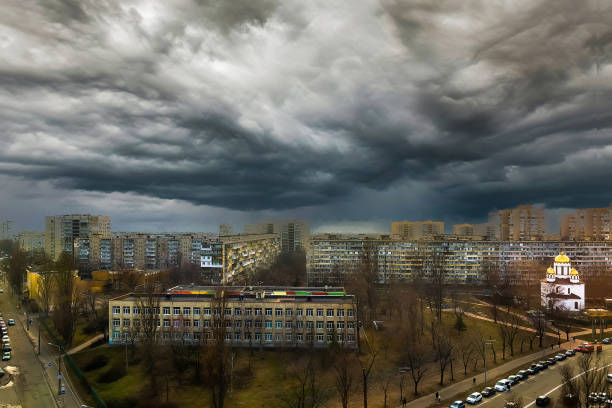 istock Apocalyptic cityscape with stormy skies and impending storm 1320927771