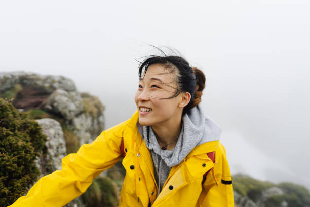 istock Hiking the foggy mountain 1320993021