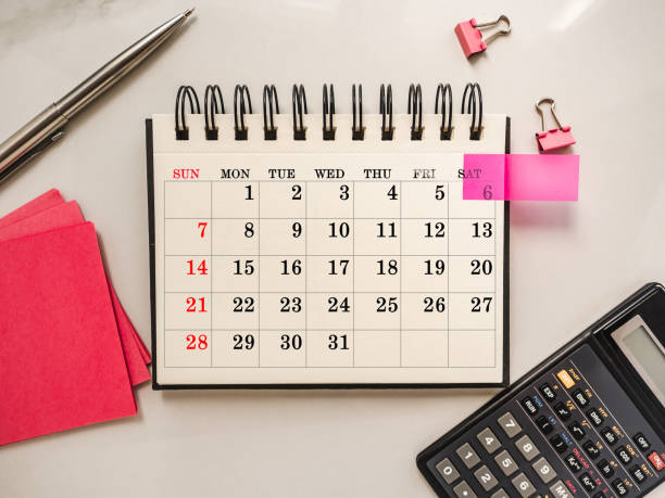 istock Blank notepad sheet and calendar for your congratulatory message 1320999314