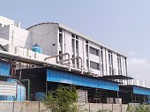 fabrik-und-schornstein.jpg?b=1&s=170x170&k=20&c=KSvxKbRRjOncvyz611U238PRQkCLPmYhmHzabRz9J5E=