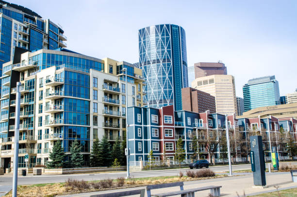 skyscrapers of calgary east village - financial district calgary business built structure imagens e fotografias de stock