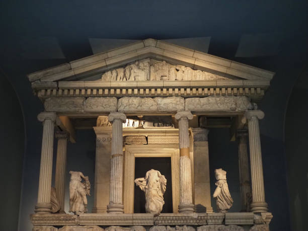 Detail of the statue \