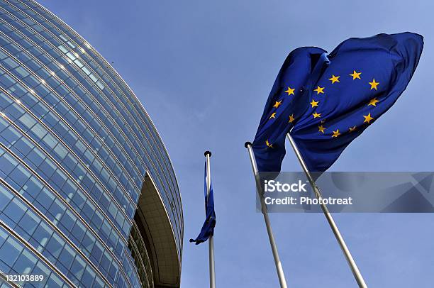 Europäische Union Flaggen Stockfoto und mehr Bilder von EU-Finanzminister - EU-Finanzminister, Außenaufnahme von Gebäuden, Belgien