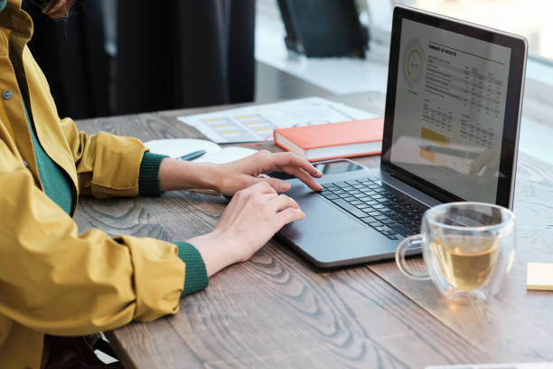 istock Businesswoman working on laptop 1321057495