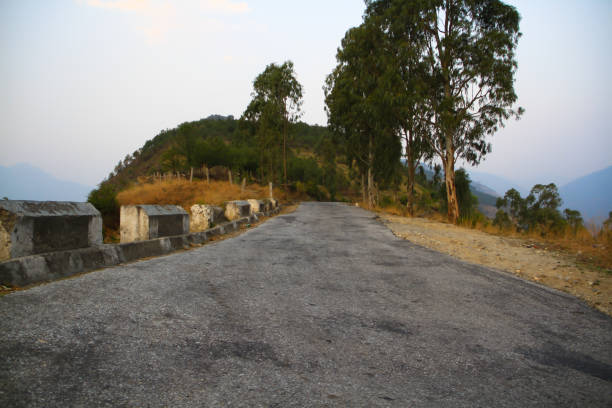 istock Mountains nero road with the beautiful sky and greenery 1321107068