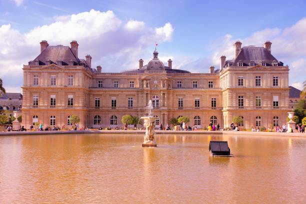 istock Paris - Luxembourg Palace 1321117627