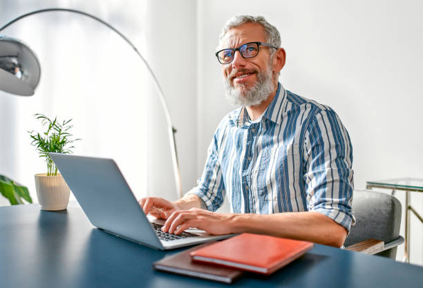 istock Mature couple at home 1321136869