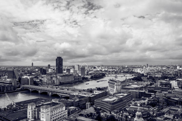 istock Cityscape London 1321176528
