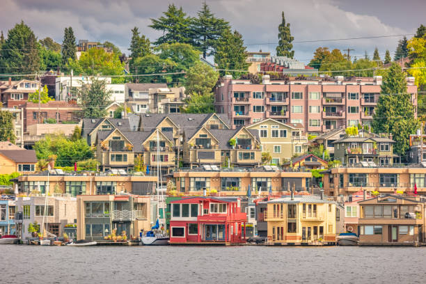 istock Seattle Washington USA Residential district Lake Union 1321176708