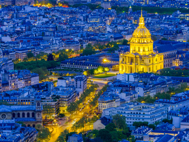 istock Paris France 1321204657