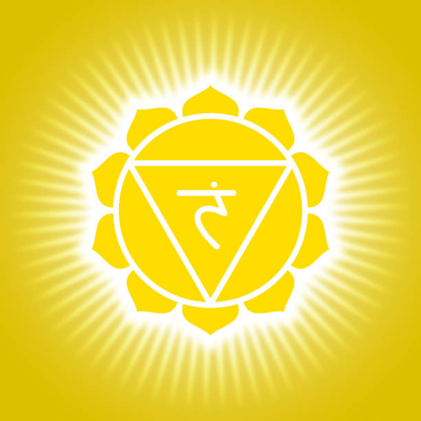 manipura chakra. simbolo yoga splendente giallo. segno om. icona sacrale - om symbol yoga symbol hinduism foto e immagini stock