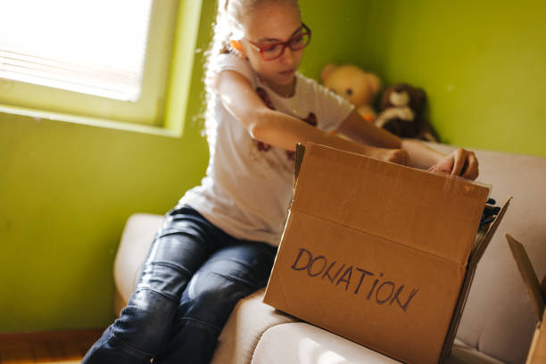 istock I want to make some child happy 1321287223
