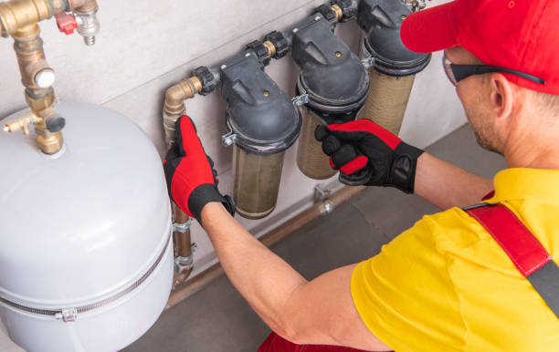 istock Residential In Line Water Filters Maintenance 1321306745