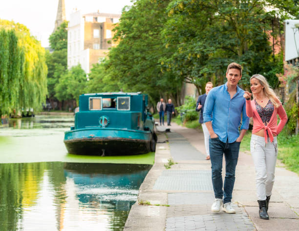 istock Visiting Regent's Canal in London 1321315482