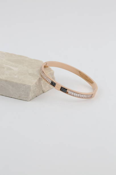 istock women's bracelet front of white background. 1321337051