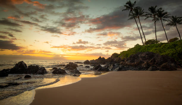 istock Sunset on a south Maui beach 1321399632
