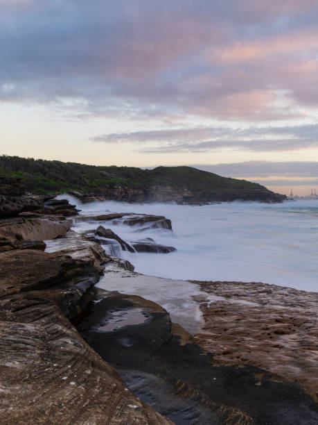 istock Sunrise by the ocean 1321450679