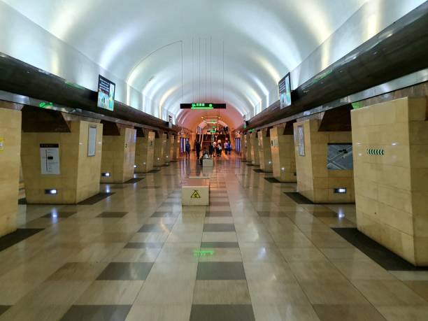 u-bahnhof almaty abay - almaty metro wiedenmeier stock-fotos und bilder