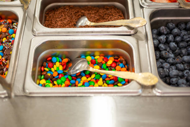 istock variety of toppings 1321617684