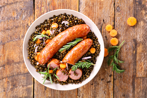 lentils with sausage and carrot