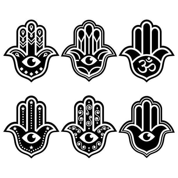 ilustrações, clipart, desenhos animados e ícones de mão hamsa com conjunto de design geométrico vetorial do olho maligno - símbolo de proteção, espiritualidade em branco no fundo preto - hamsa