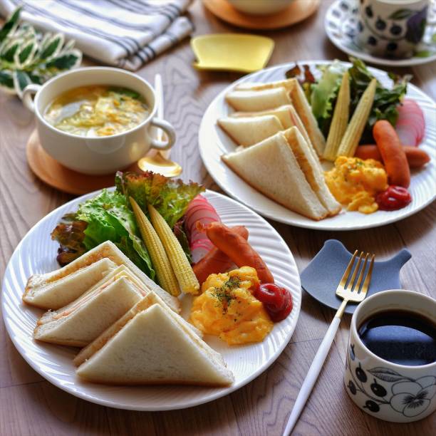 istock One plate breakfast that is conscious of color 1321679061