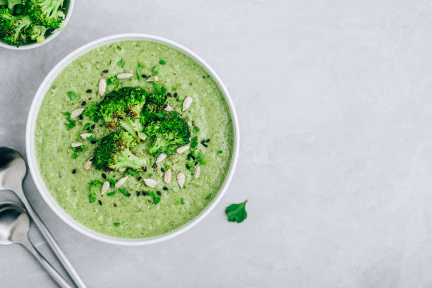 istock Broccoli cream soup with sunflower and sesame seeds. 1321757650