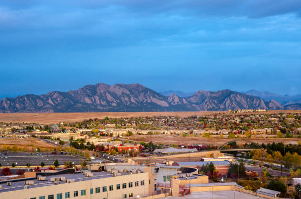 istock Spectacular Sunrise: Panorama of Broomfield, Colorado and the Flatiron Mountain Range 1321778621