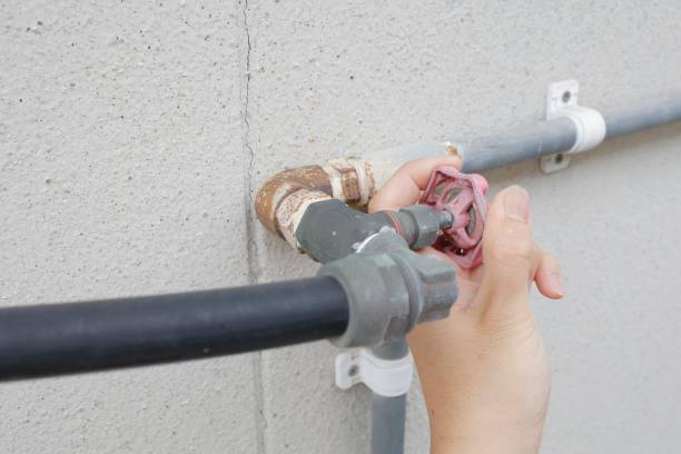 istock Manual valve on gas pipe 1322086869