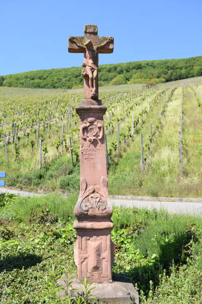 istock roadside cross in the vineyards 1322089050