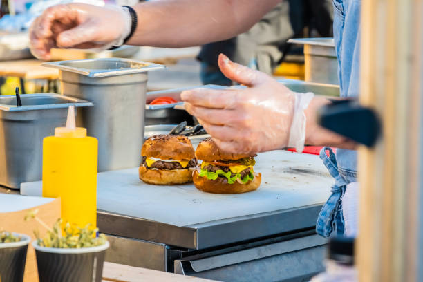 istock A professional chef prepares a burger 1322115275