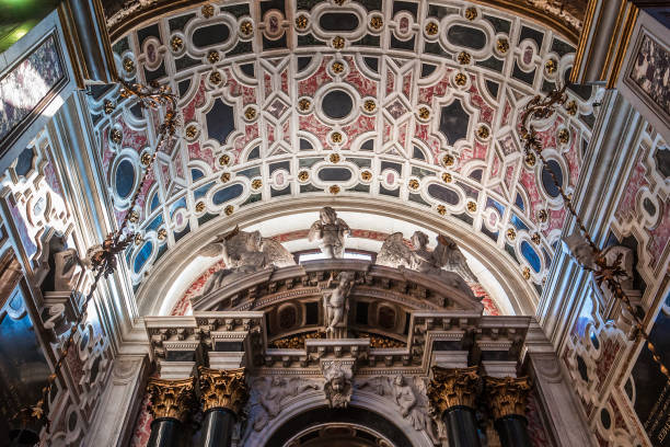 chiesa di santa maria di nazareth - cathedral italy venice italy inside of foto e immagini stock