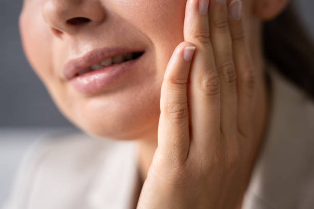 istock Sore Tooth Decay. Woman Mouth 1322155174