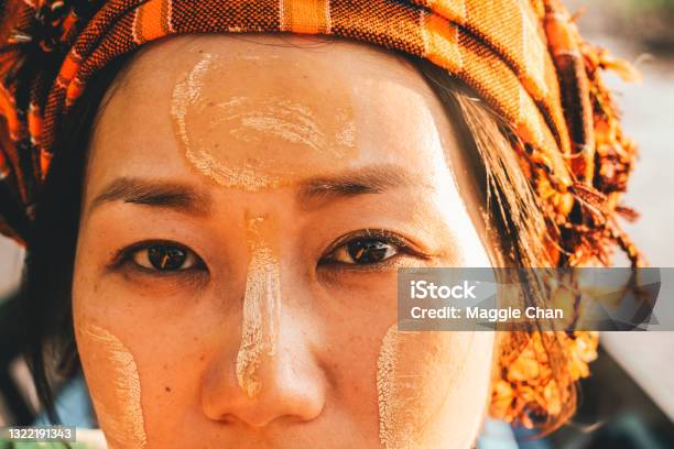 The Southeast Asian Woman Stock Photo - Download Image Now - Myanmar, Indigenous Culture, Bagan