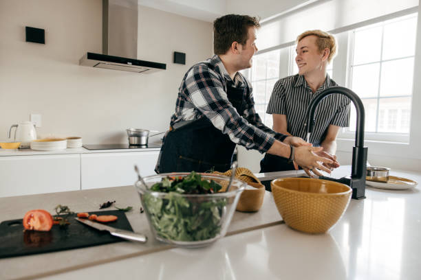 istock How to go from “I” to “we” in a relationship 1322211383