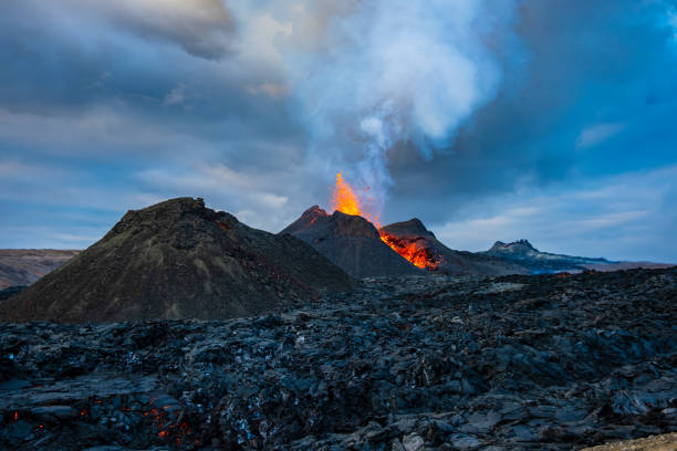 istock Iceland Volcano Volcanic Eruption 1322215353