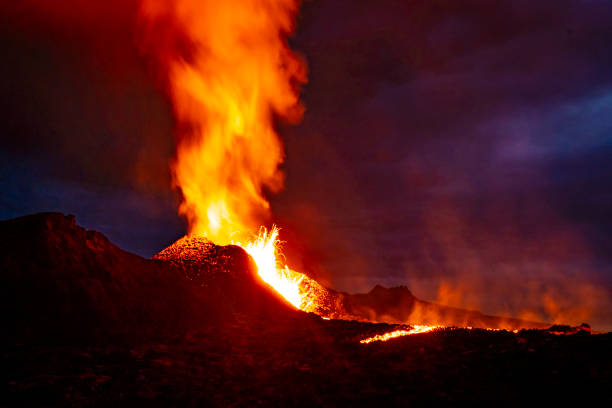 istock Iceland Volcano Volcanic Eruption 1322218990