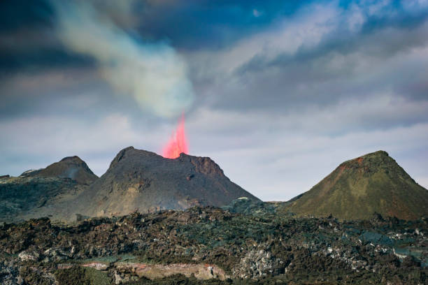 istock Iceland Volcano Volcanic Eruption 1322219174