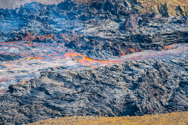 istock Iceland Volcano Volcanic Eruption 1322219196