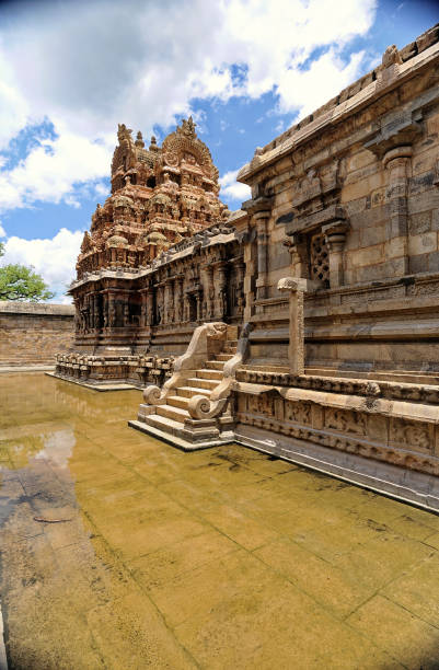храм деванаяки аммана ковила в дарасураме тамилнаде - tamil nadu tamil temple amman стоковые фото и изображения