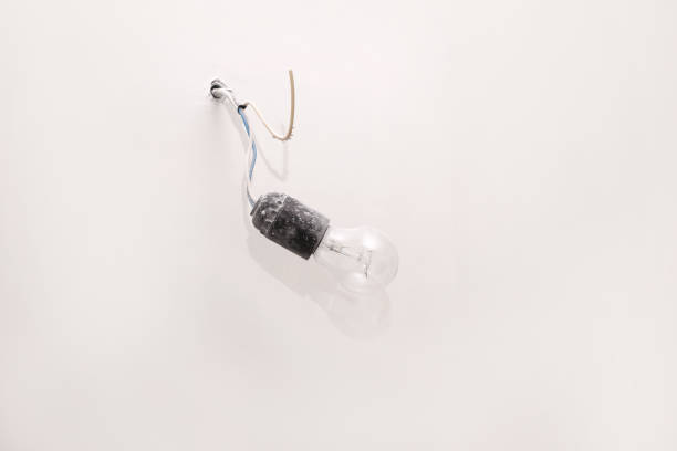 The light bulb on the white ceiling is off. repair.