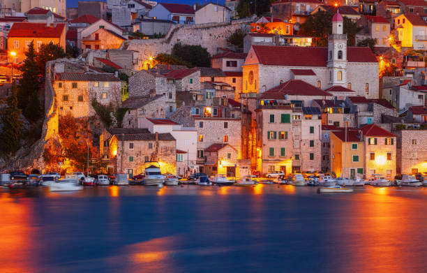 istock Sibenik old town at night 1322298819