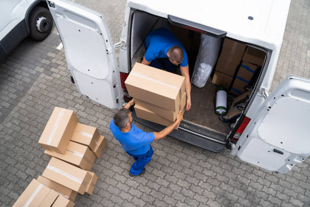 istock Open Truck Delivery 1322313656