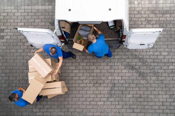istock Open Truck Delivery 1322313660