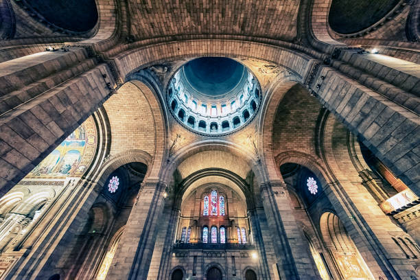 istock Sacre-Coeur Basilica in Montmartre Paris 1322345125