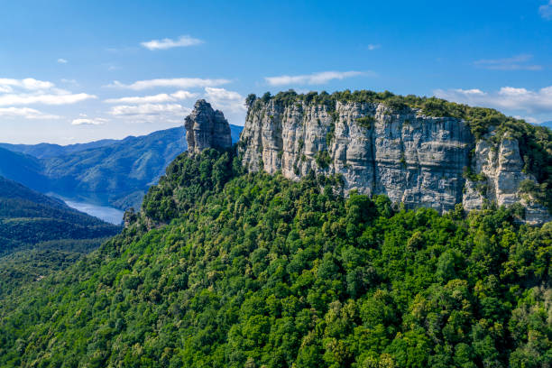 istock La Agullola rock peak on Collet de Malafranda, Rupit, Barcelona, Spain 1322378766
