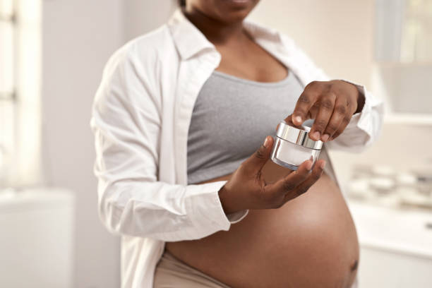 istock This is the best stretch mark cream for pregnancy 1322388161