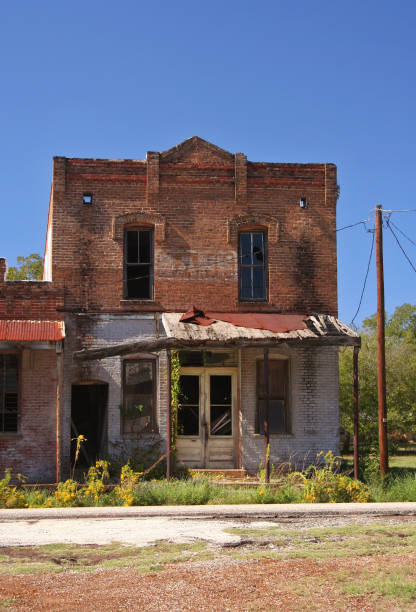 istock Historic Buildings in Rural Small Texas Town 1322423401