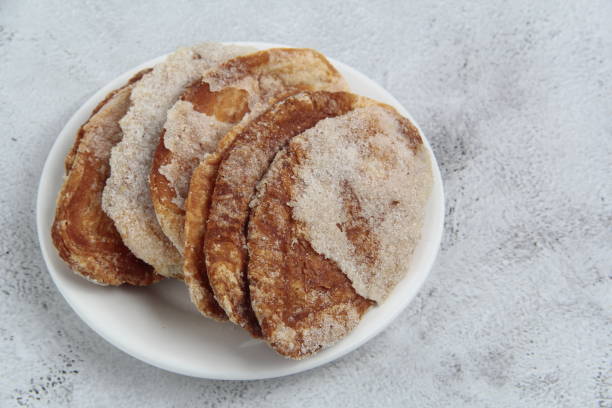 istock Freshly baked Filipino delicacy called Otap 1322453254