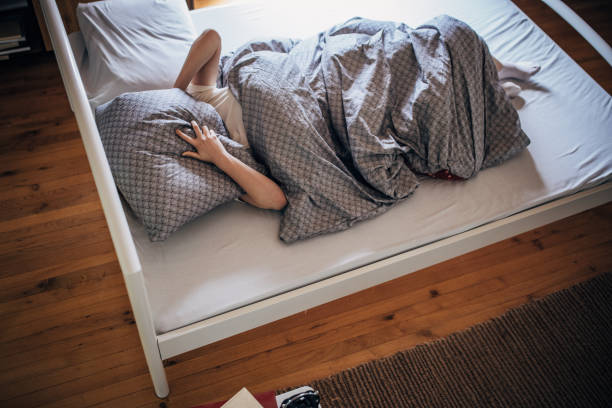 istock Woman hates waking up 1322488908